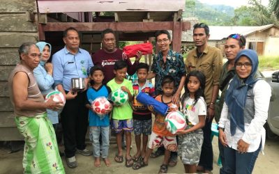 Sekolah Alam Dongi-dongi dan Taman Baca Resort Bobo Dapat Bantuan Dari APHI